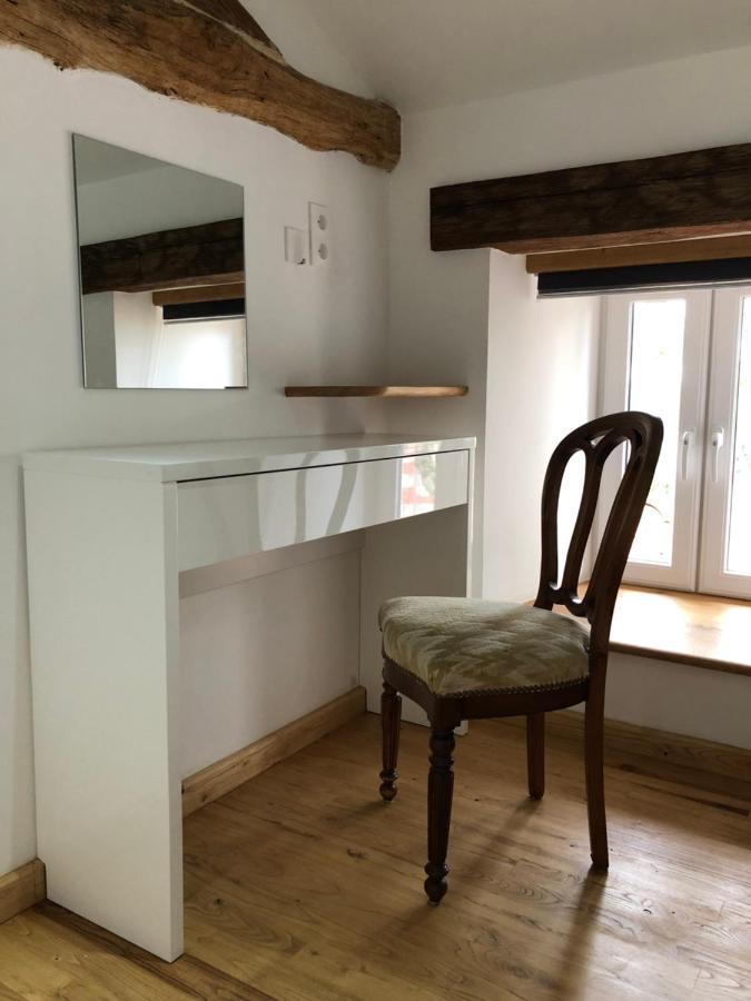 The Walnut Tree Chambre D'Hotes Le Dorat Exterior photo